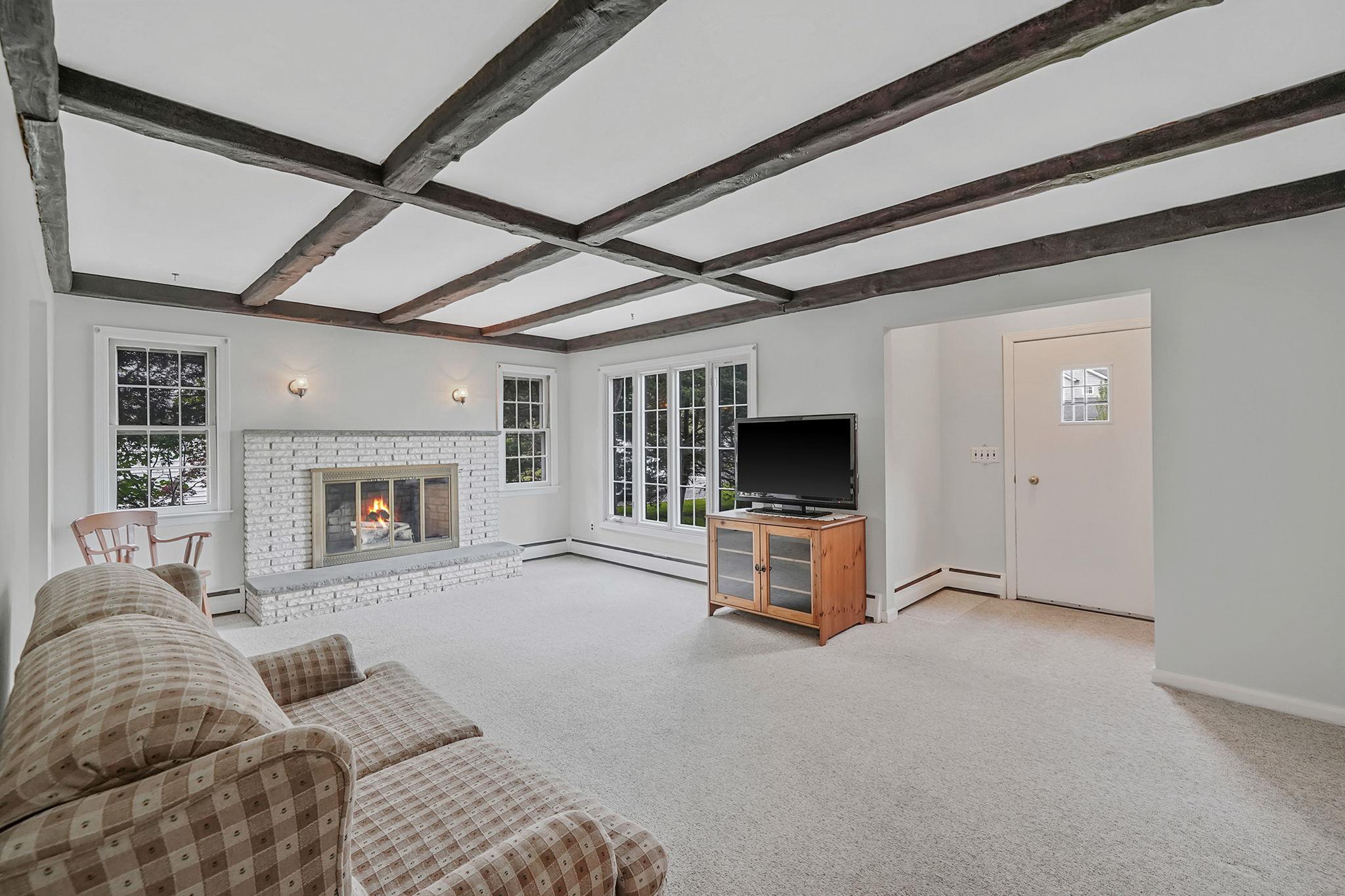280 Kensington Avenue, Bayport, New York image 7