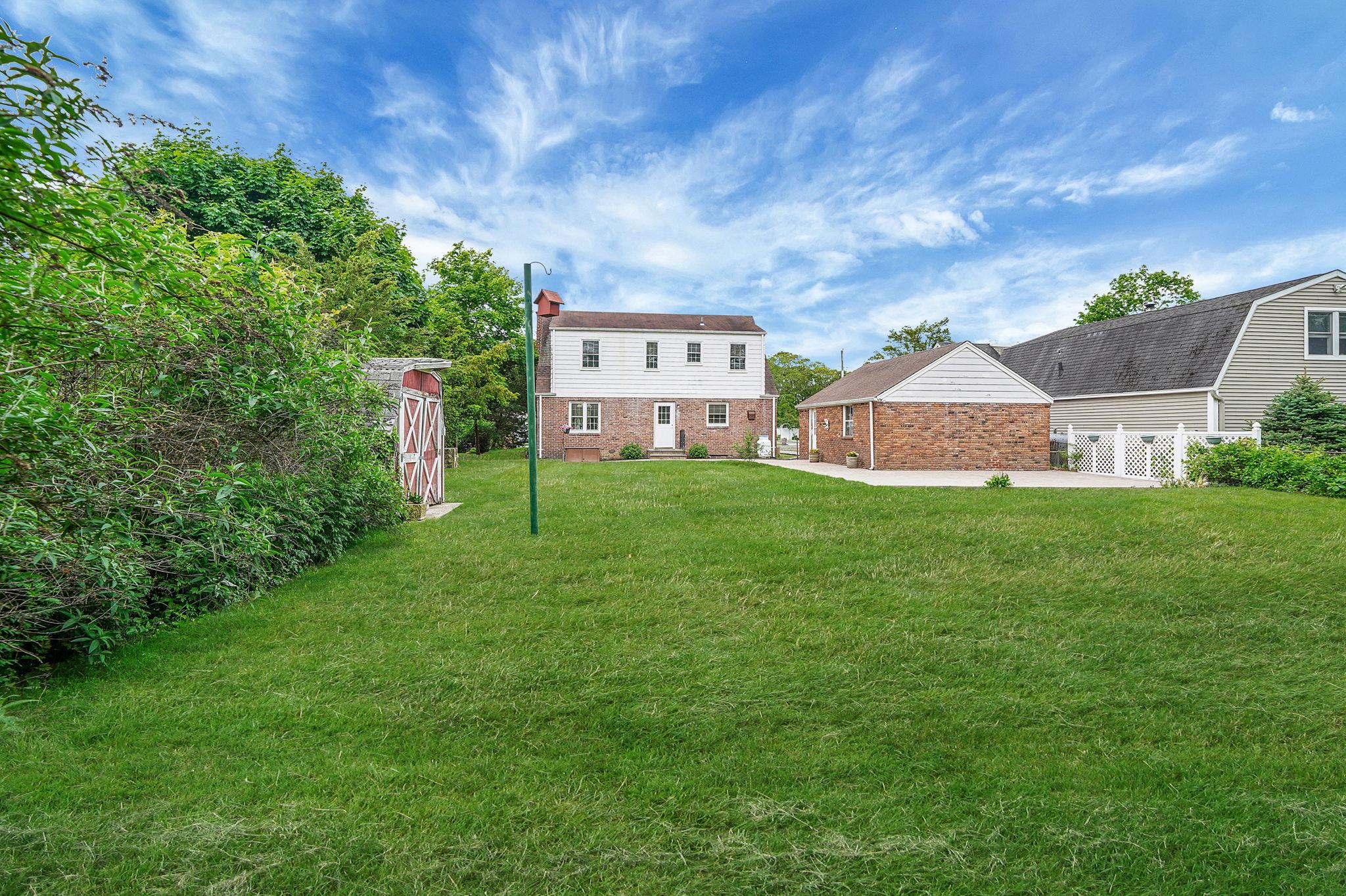 280 Kensington Avenue, Bayport, New York image 33