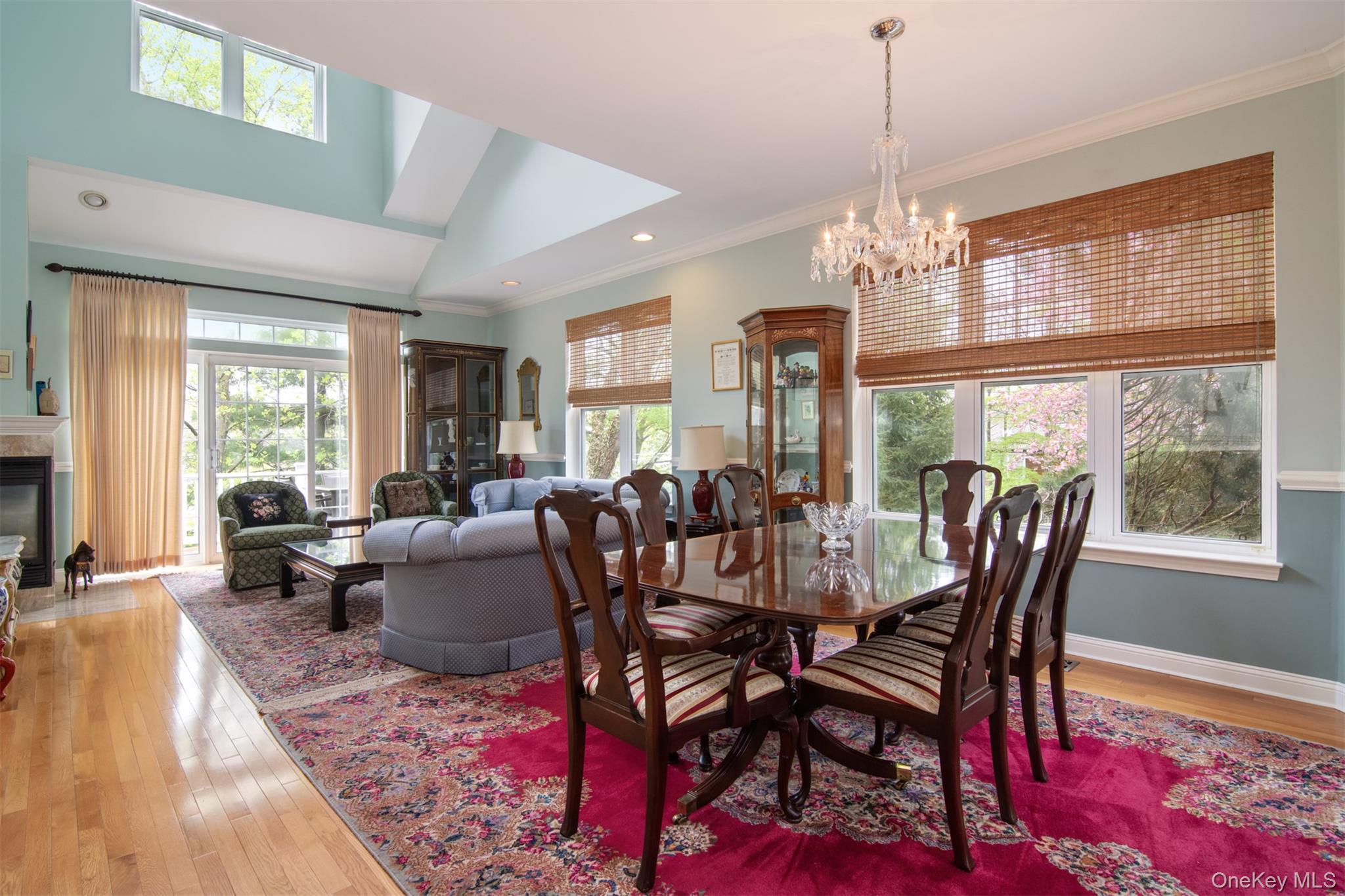 16 Wyldwood Drive