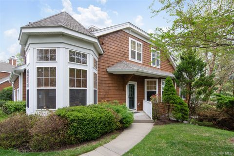 Condo For Sale - 16 Wyldwood Drive<br/> Tarrytown, NY 10591