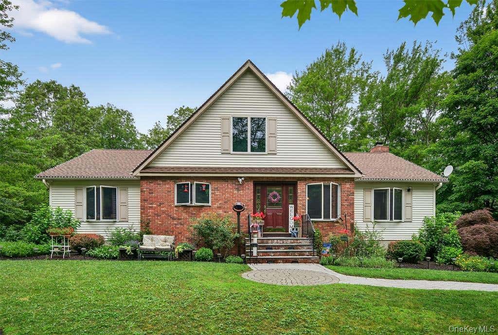 Photo of 189 School House Road, Middletown, NY 10940 (MLS # 1021680)