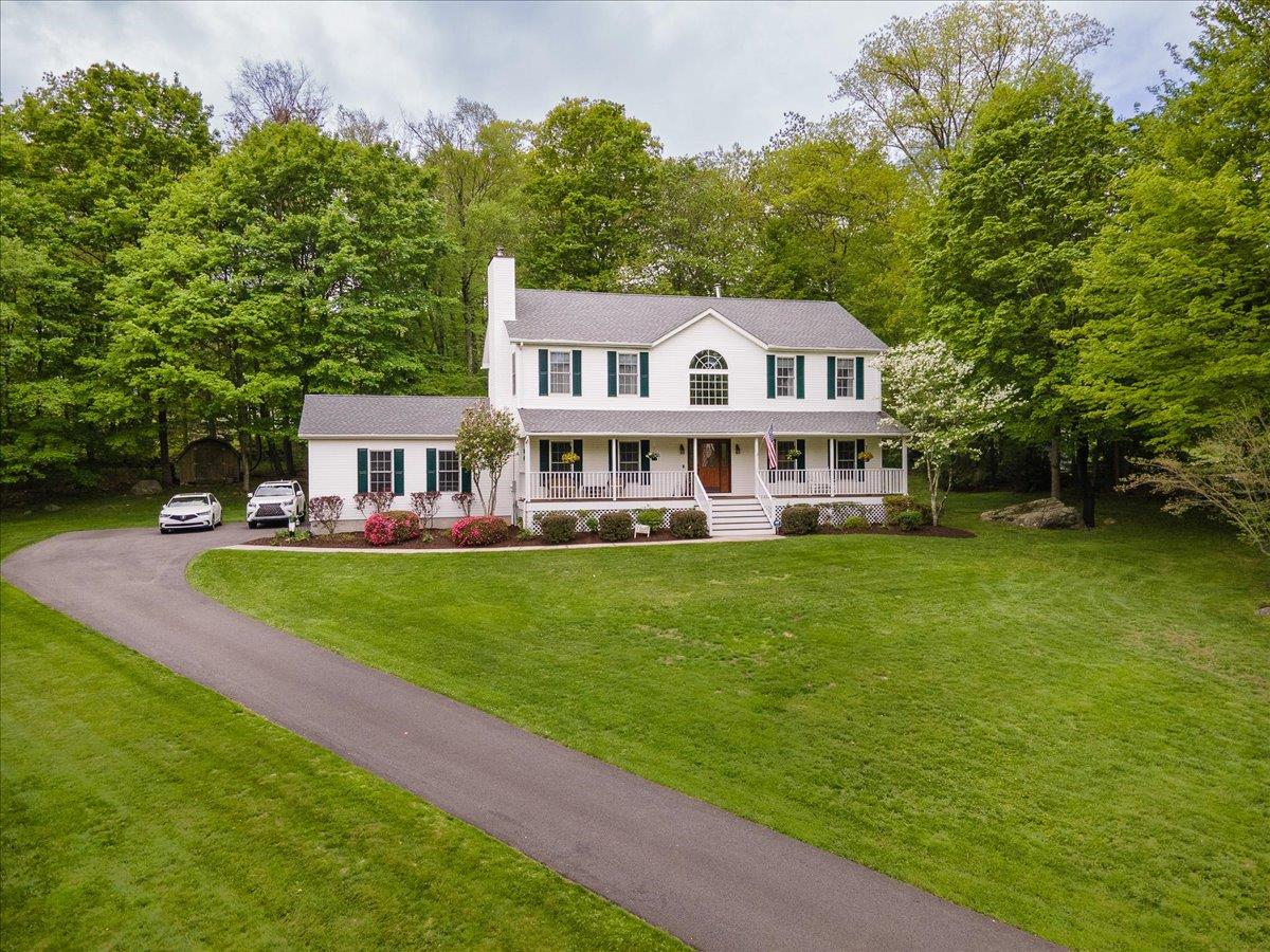 25 Gardineer Road, Putnam Valley, New York image 1