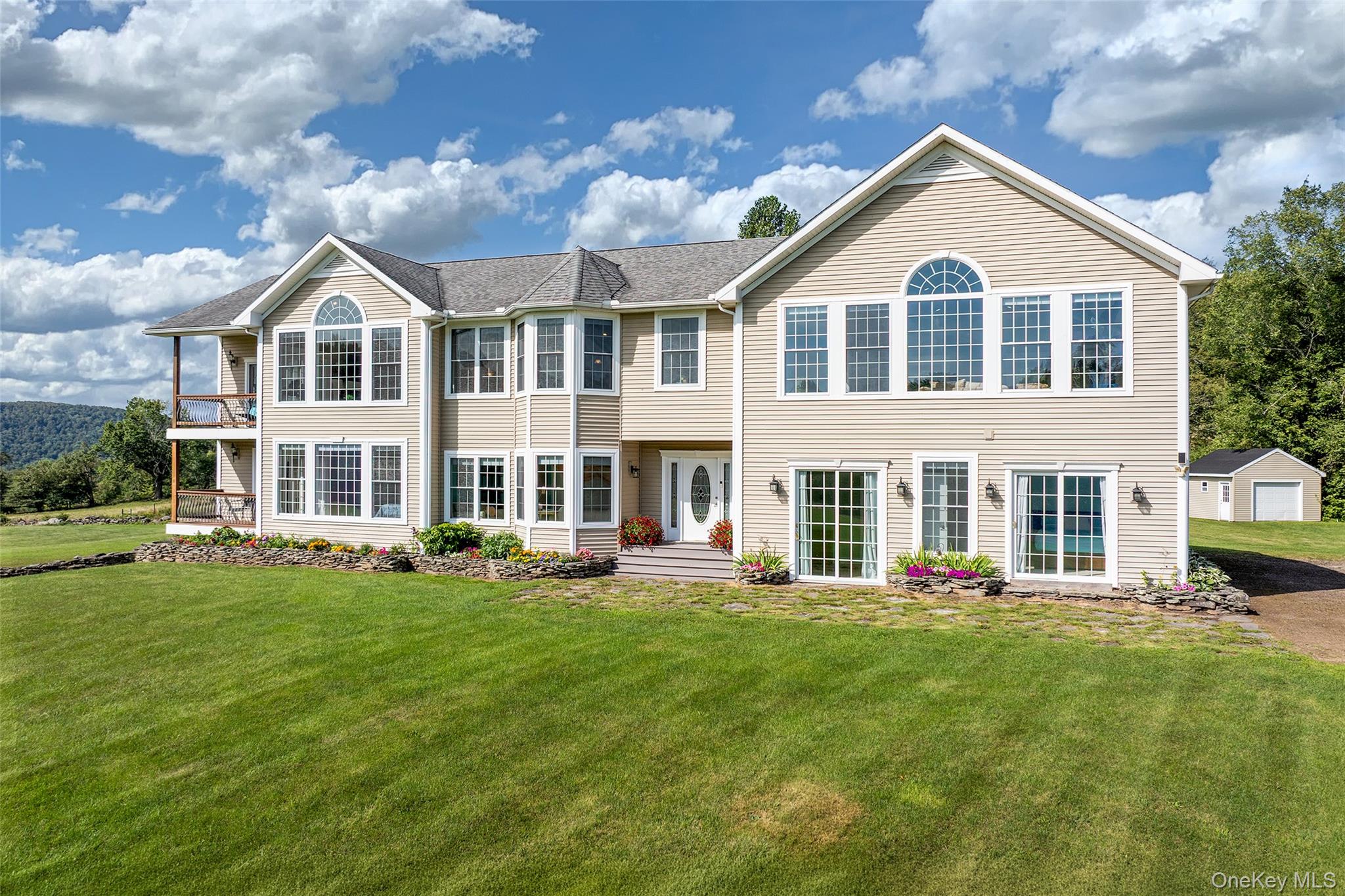 2651 Macgibbon Hollow Road