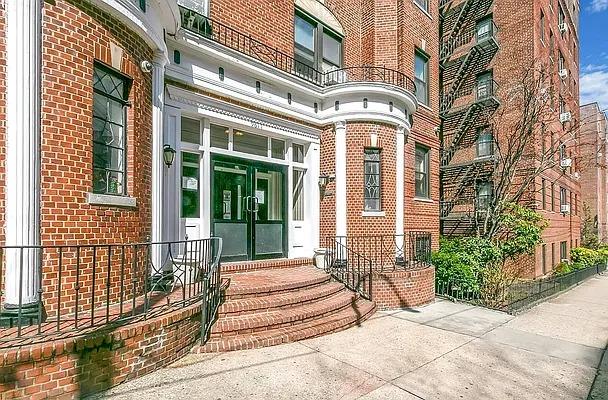 Property for Sale at 65 Road Rd 113, Rego Park, Queens, NY - Bedrooms: 2 
Bathrooms: 1 
Rooms: 5  - $425,000