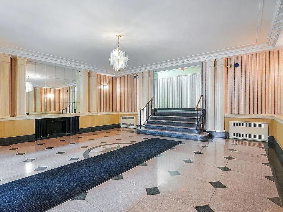 96-11 65 Road Rd #113, Rego Park, New York image 2