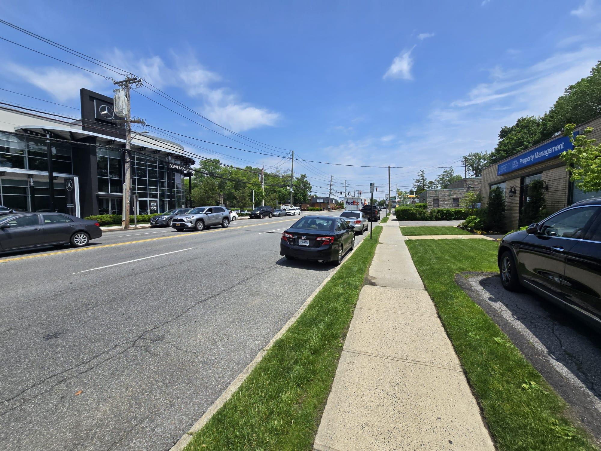 72 e main Street