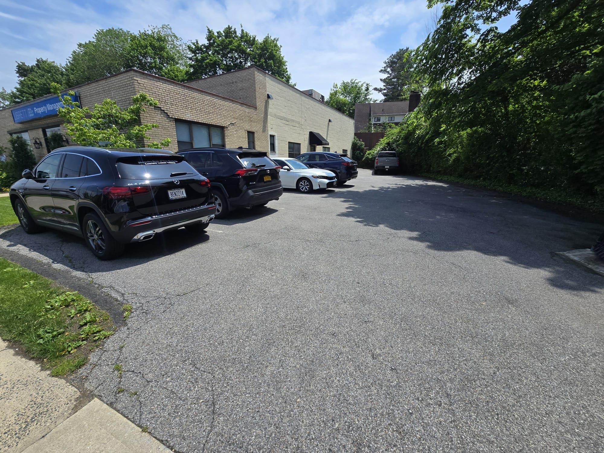 72 e main Street