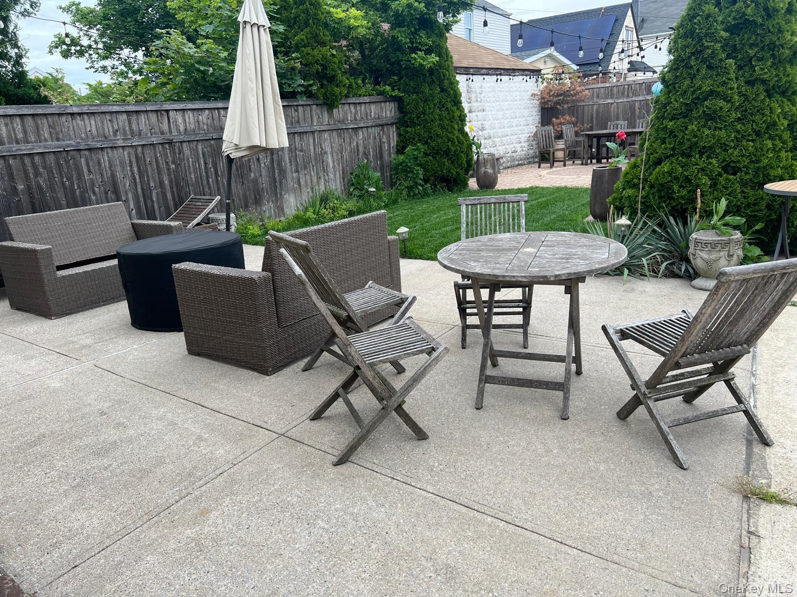 131-07 Van Wyck Expressway