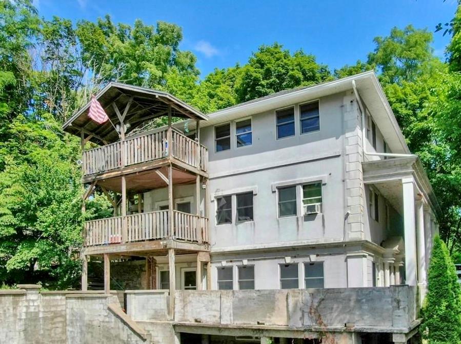 Bigelow Road 2, Saugerties, New York - 2 Bedrooms  
1 Bathrooms  
5 Rooms - 