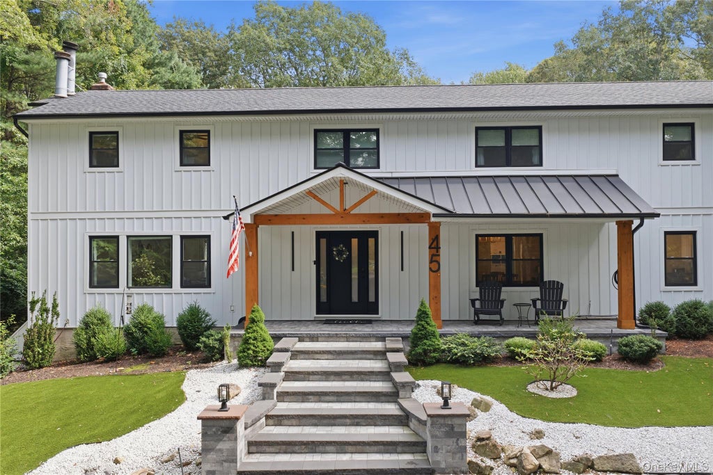 Photo of 45 Meadow Glen Road, Fort Salonga, NY 11768 (MLS # 1050295)