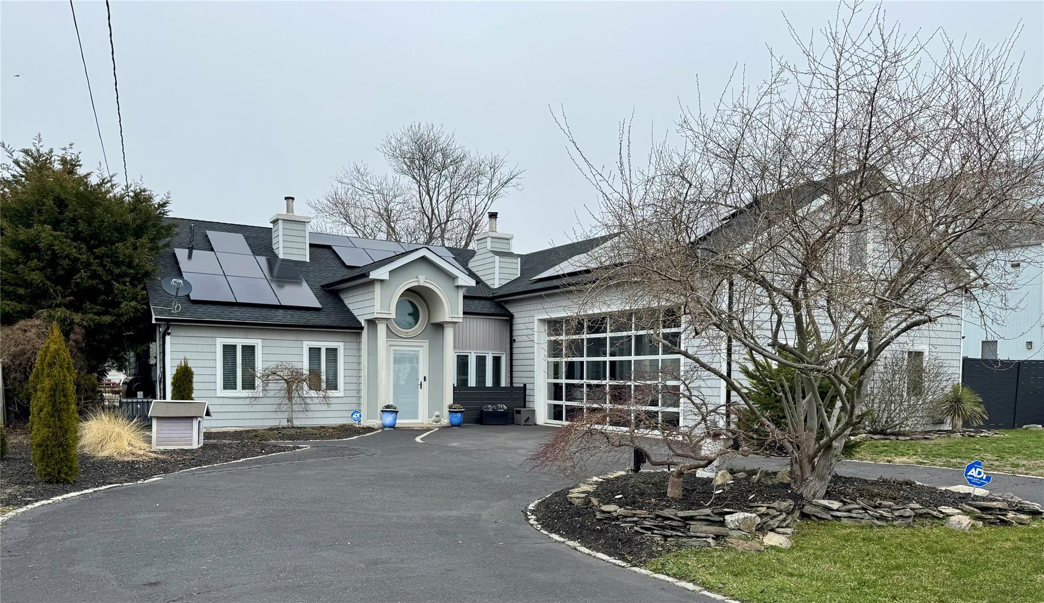 25 Fairlawn Court, Shirley, New York image 3