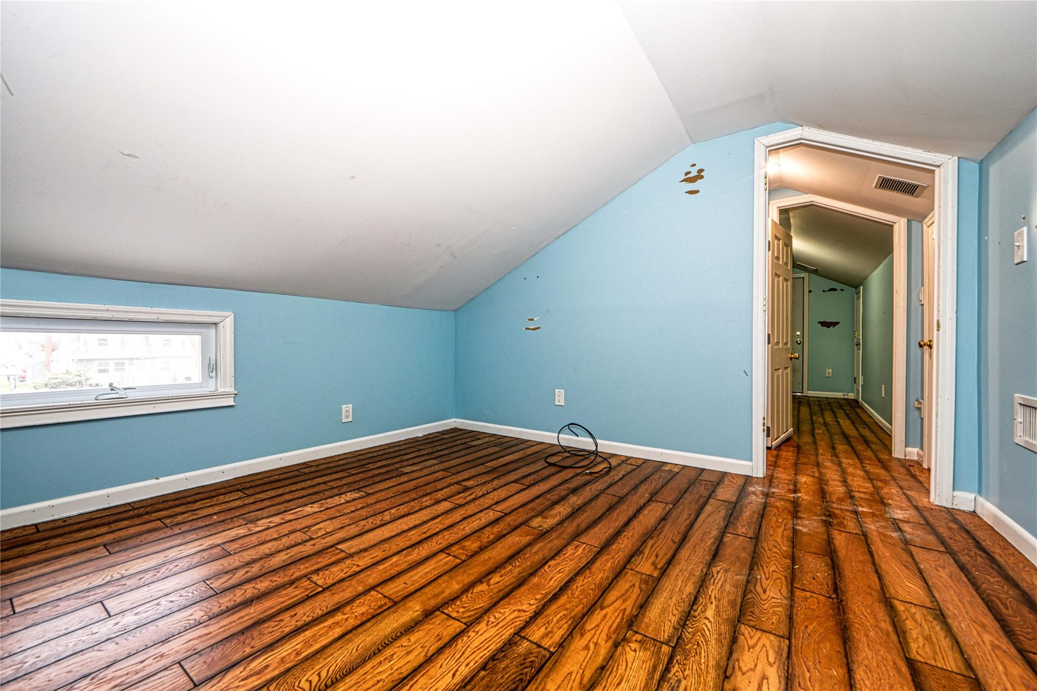 25 Fairlawn Court, Shirley, New York image 13