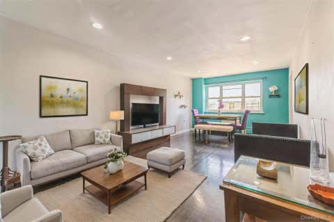 Homes For Sale - 99-10 60th Avenue #2G<br/> Corona, NY 11368