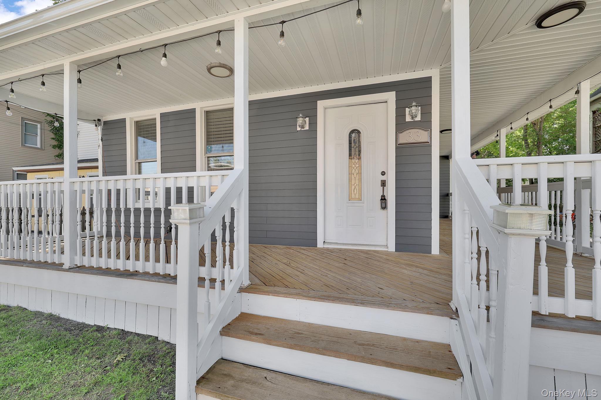 33 Seward Avenue