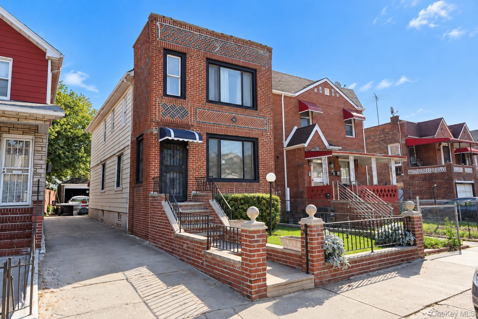 847 E 48th Street