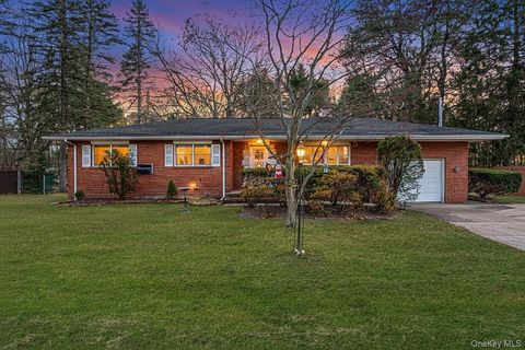 Homes For Sale - 12 Babylon Street<br/> Islip Terrace, NY 11752