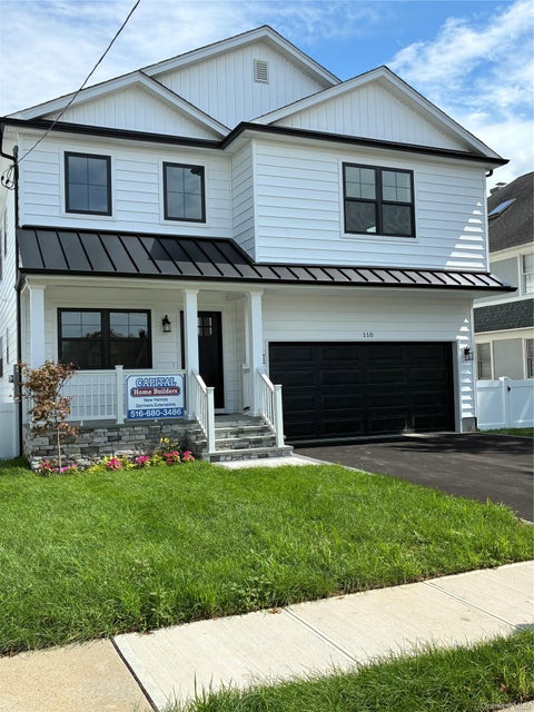 Photo of 110 Stella Court, Lynbrook, NY 11563 (MLS # 1047487)
