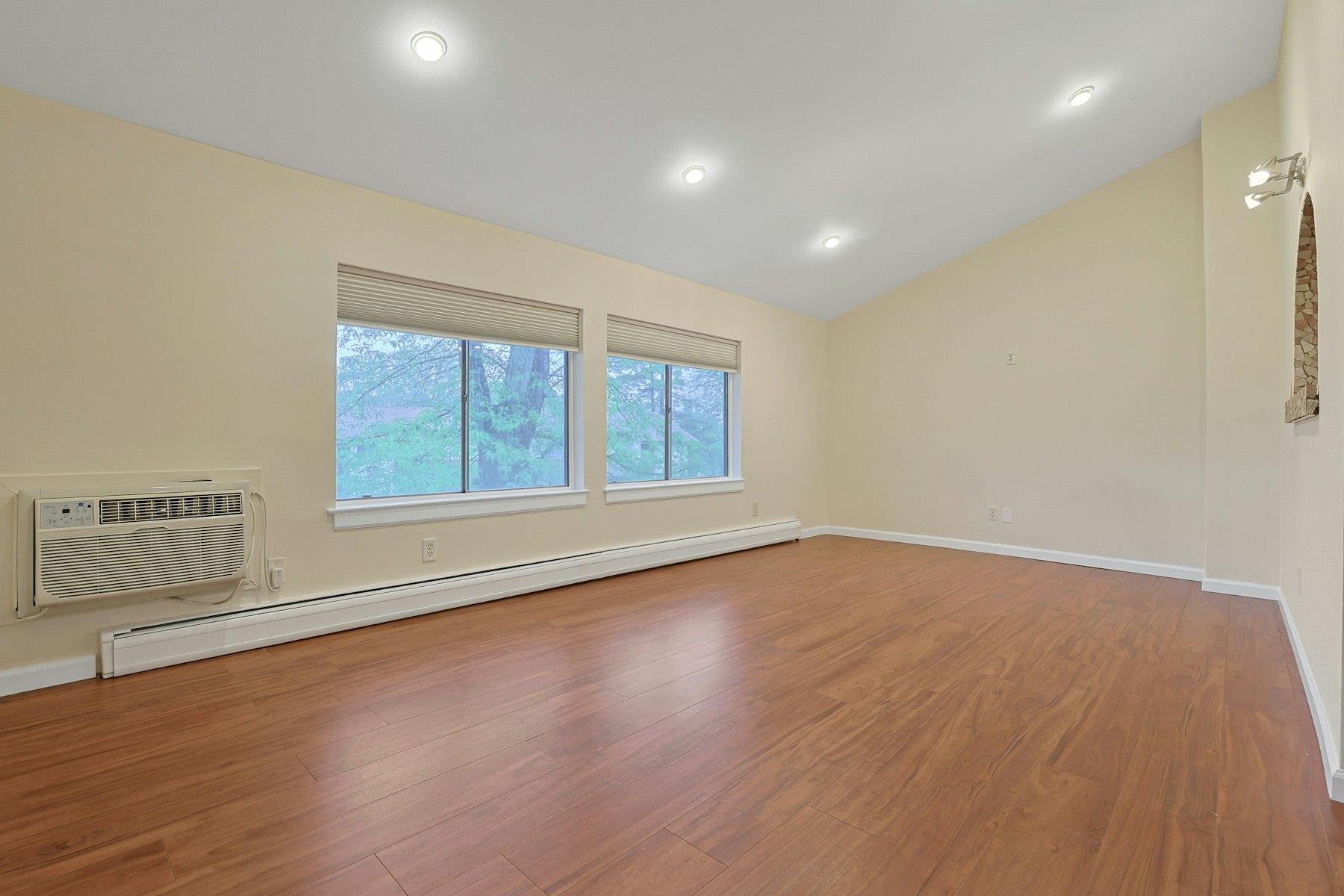 12L Blue Hill, Orangeburg, New York image 6