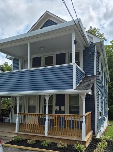 Multifamily For Sale - 120 Vineyard Avenue<br/> Highland, NY 12528