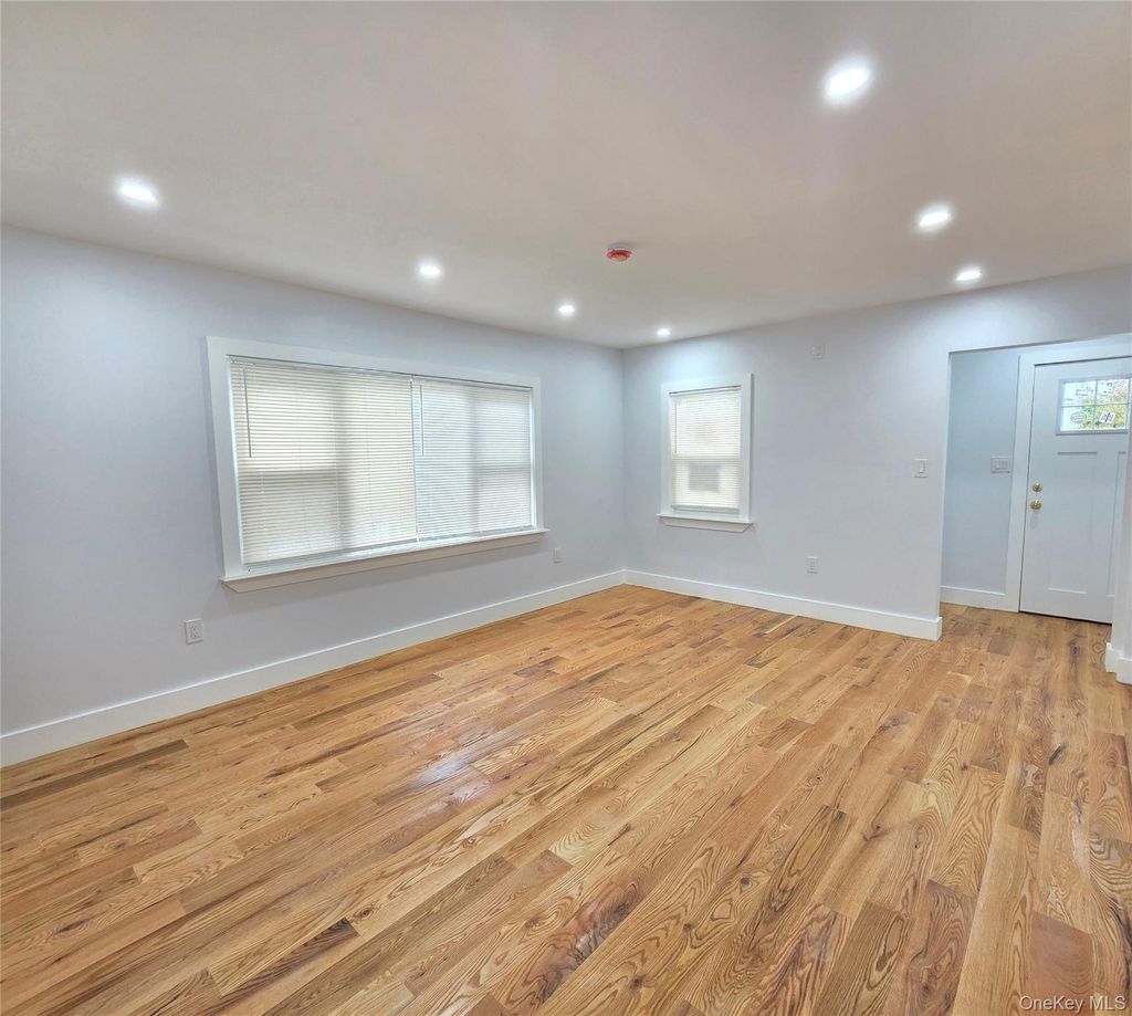 Photo of 21624 132nd Avenue, Jamaica, NY 11413 (MLS # 1029038)