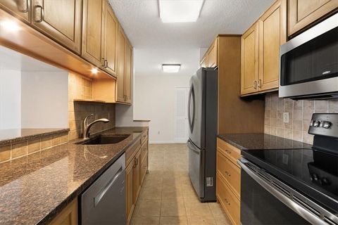Photo of 25 Rockledge Avenue #706, White Plains, NY 10601 (MLS # H6302724)