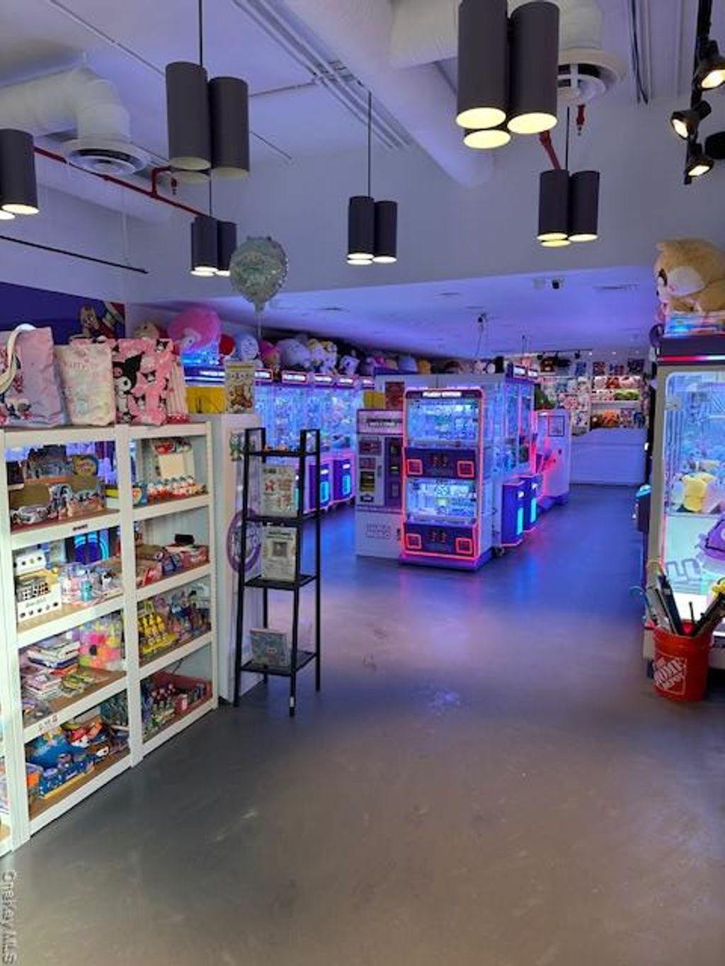 Photo of 86-55 Broadway #4, Elmhurst, NY 11373 (MLS # 965691)