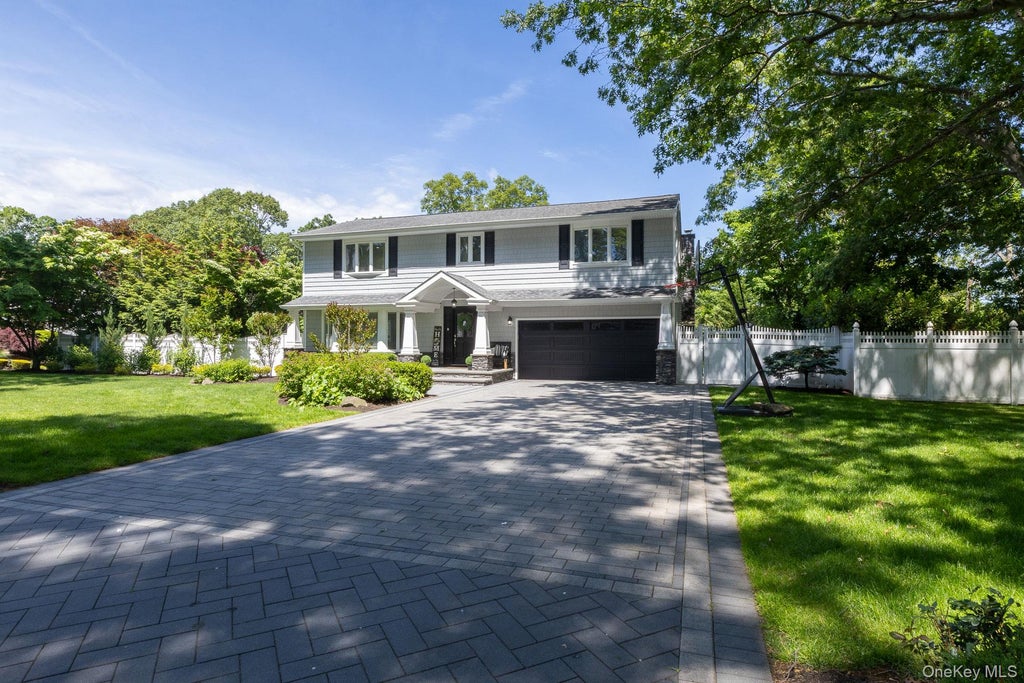 Photo of 27 Winslow Lane, Smithtown, NY 11787 (MLS # 1009232)
