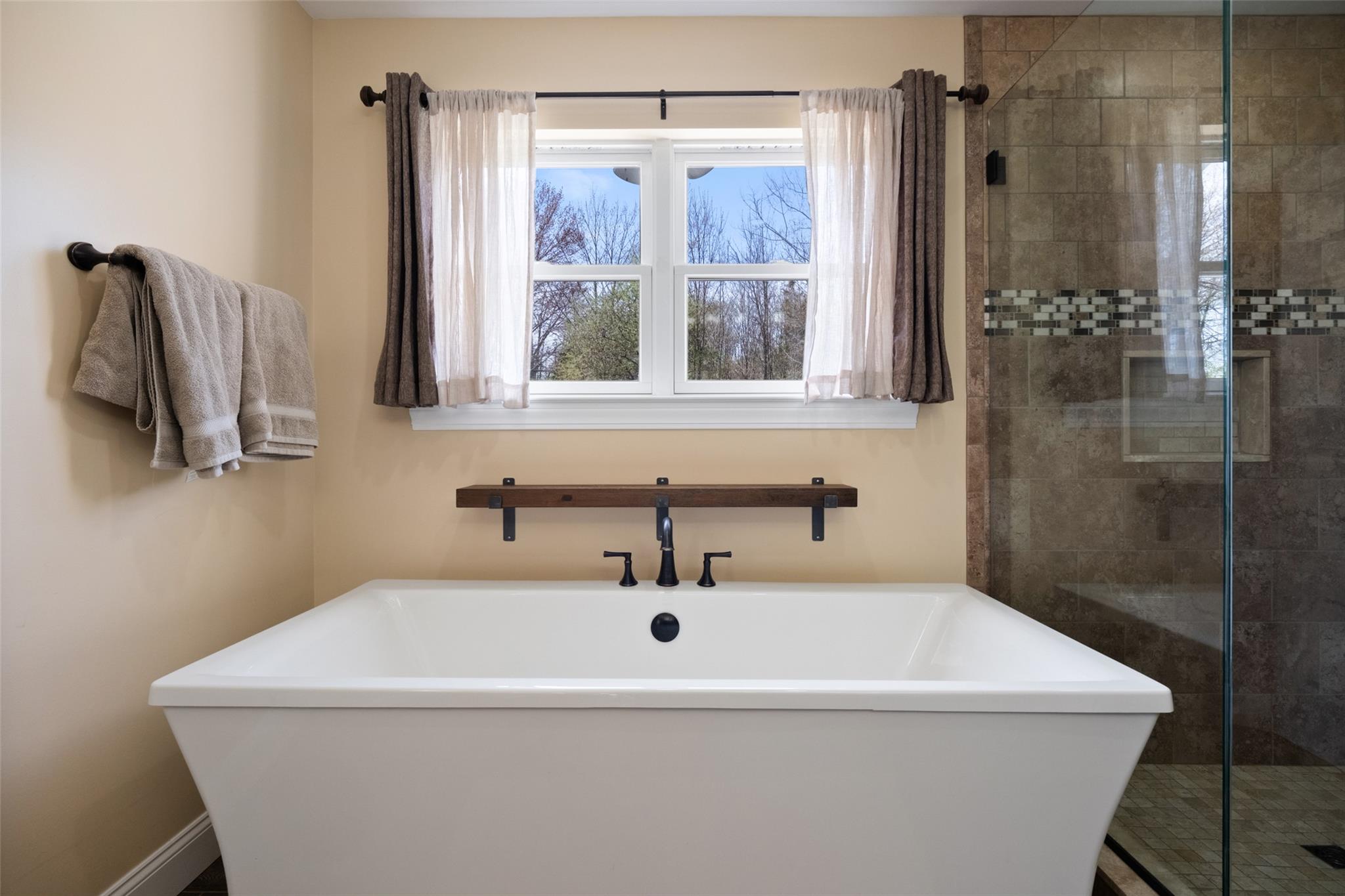 79 Victor Drive, Poughkeepsie, New York image 39