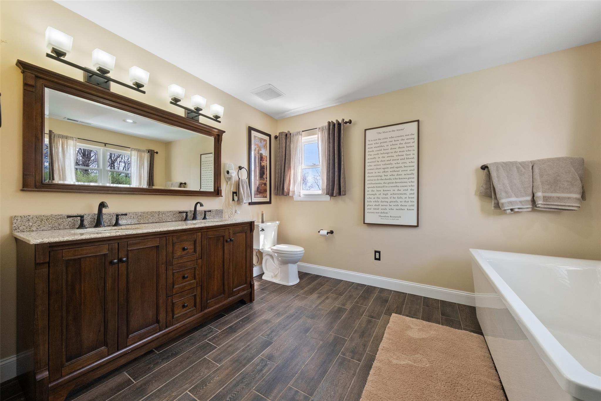 79 Victor Drive, Poughkeepsie, New York image 40