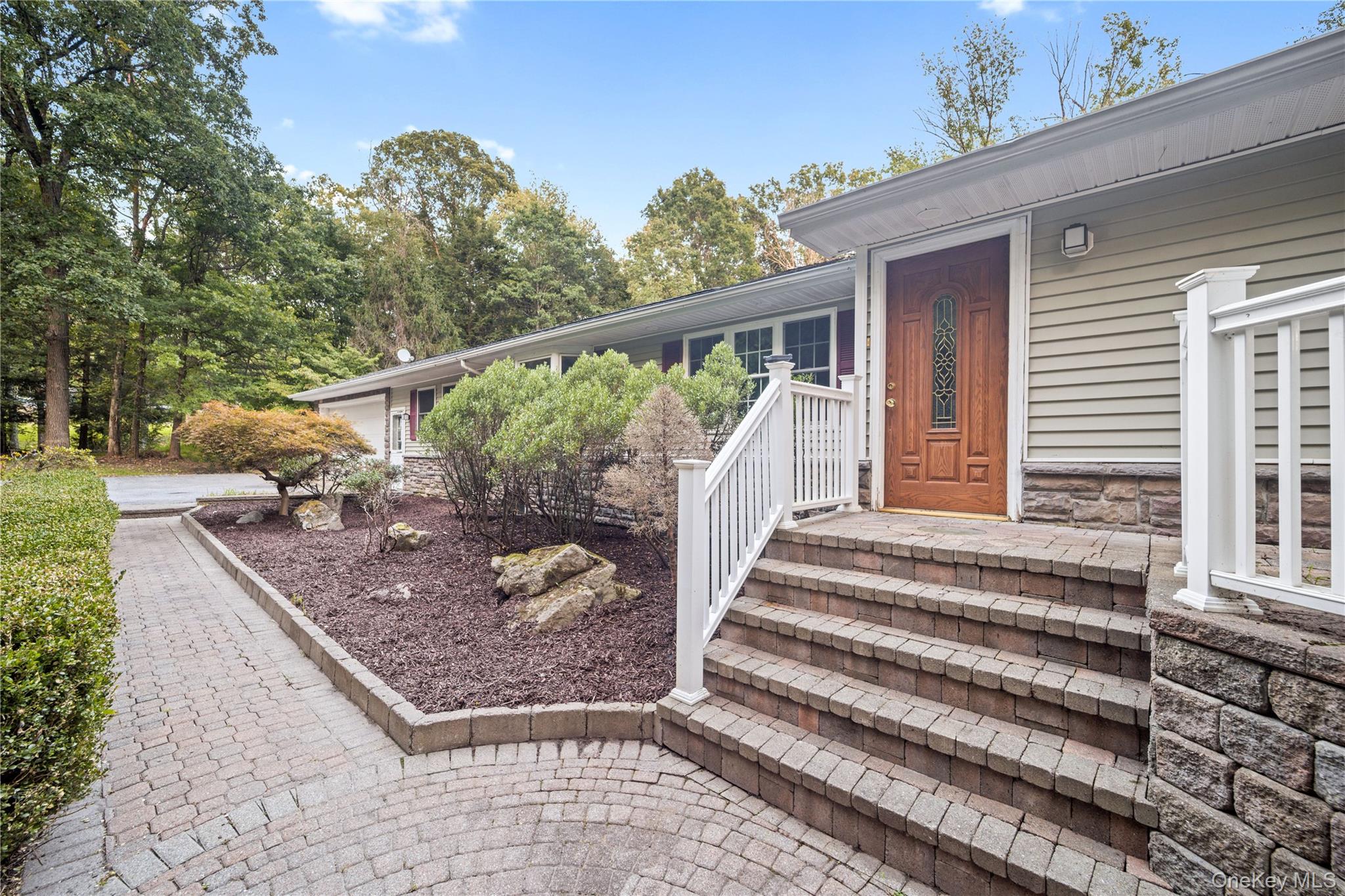48 Theresa Boulevard