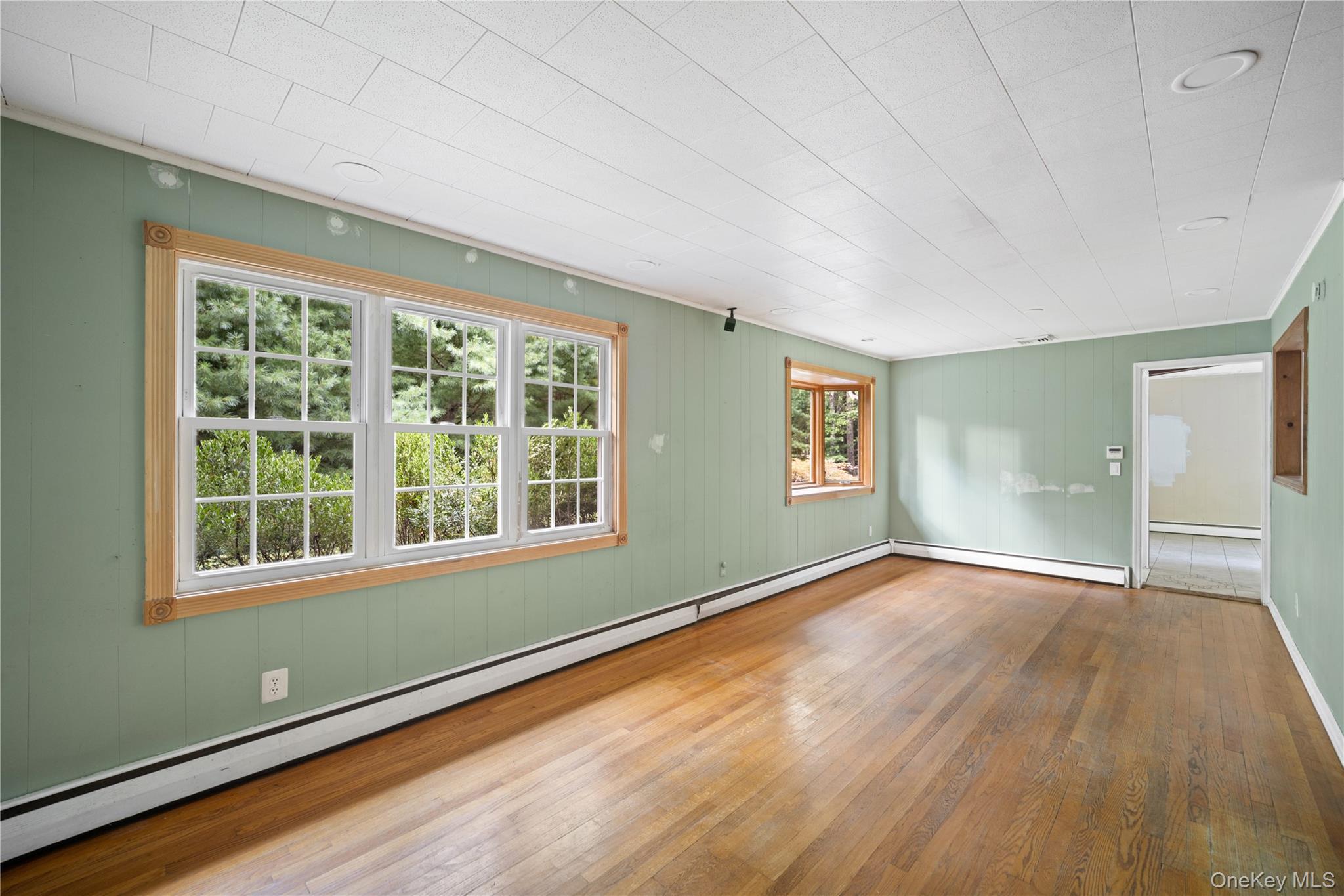 48 Theresa Boulevard