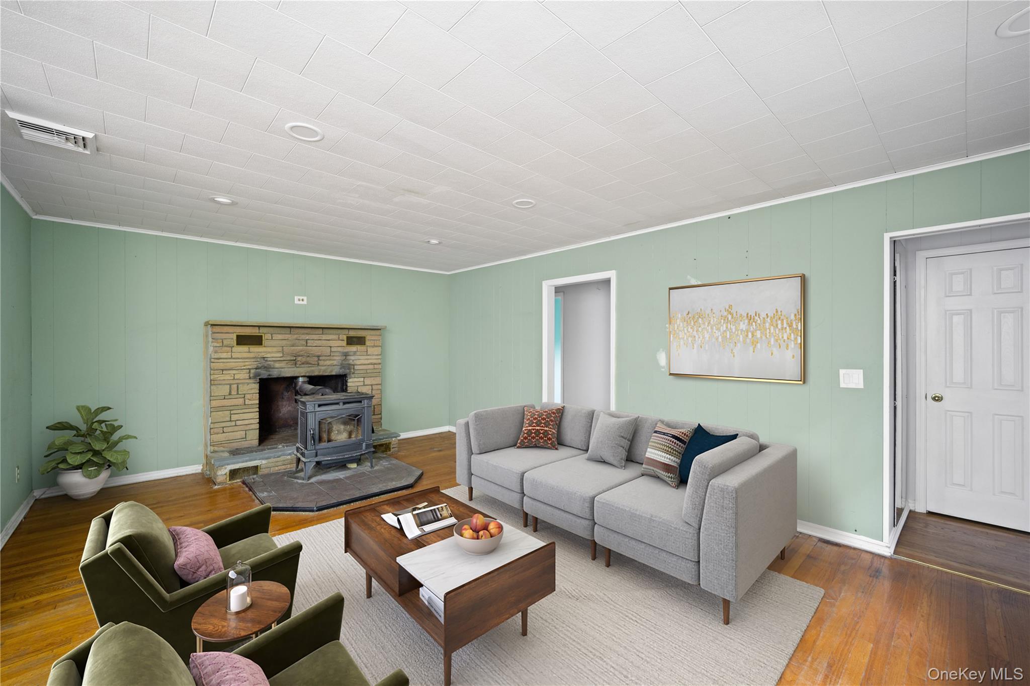 48 Theresa Boulevard