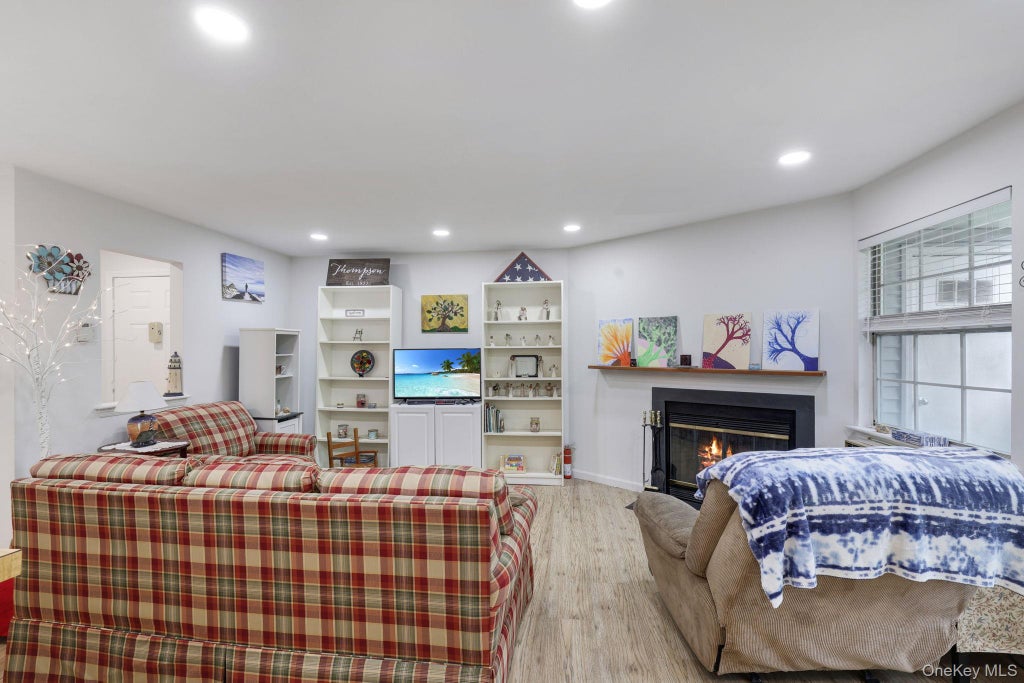 Photo of 4 Lexington Hill #3, Harriman, NY 10926 (MLS # 1050249)