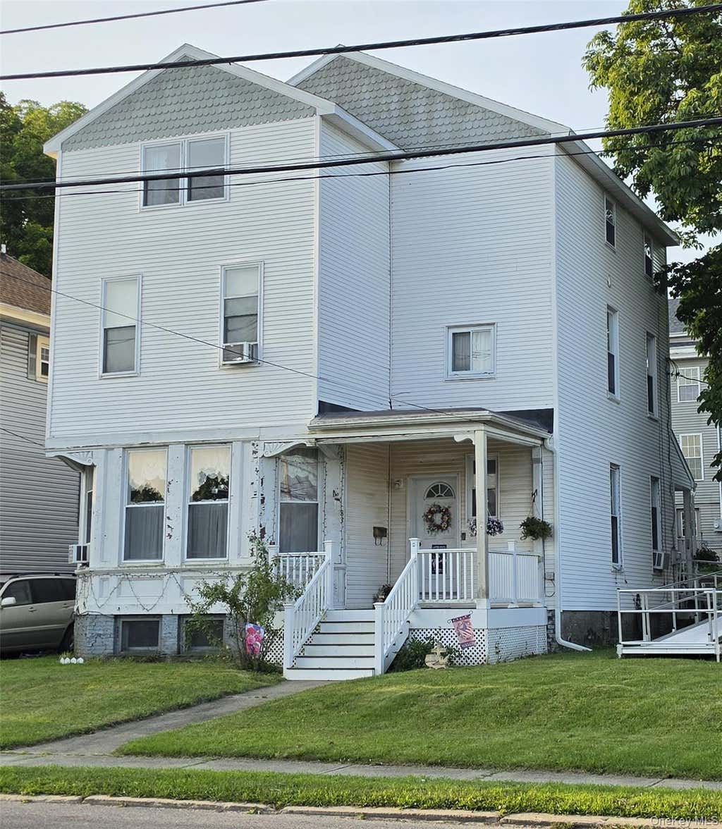 Photo of 83 Green Street, Hudson, NY 12534 (MLS # 1031683)