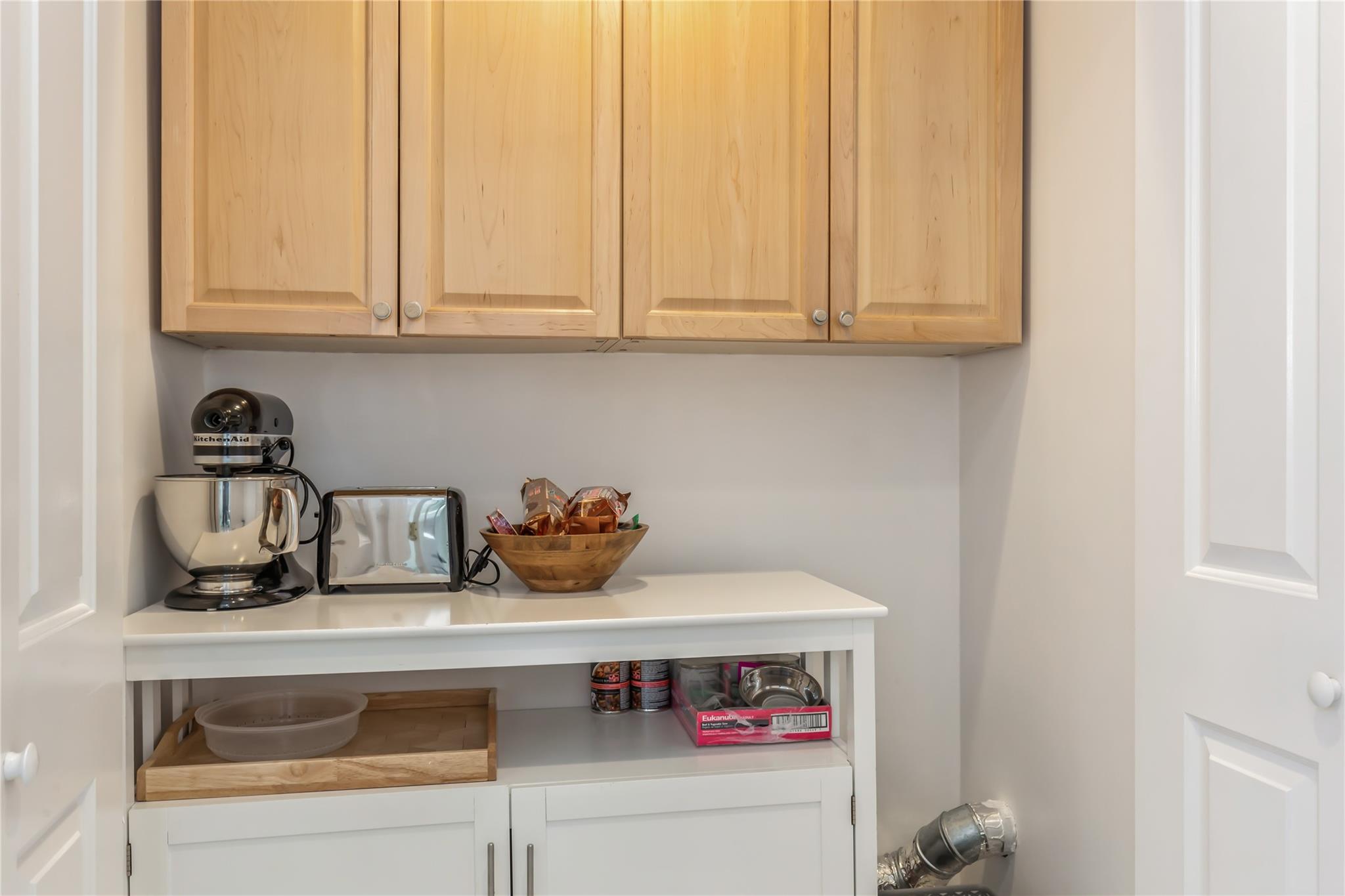 12 Midvale Avenue, Port Jefferson, New York image 7