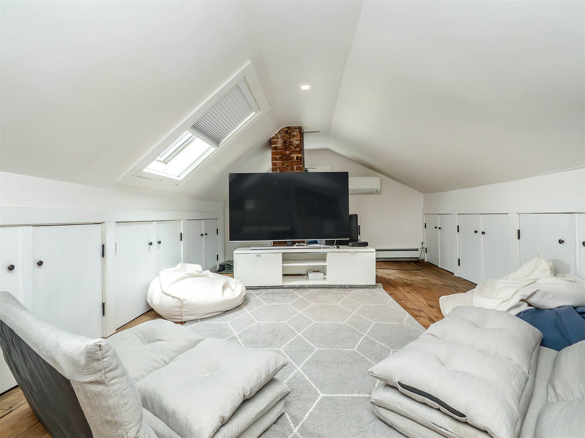 140 Carpenter Avenue, Sea Cliff, New York image 32