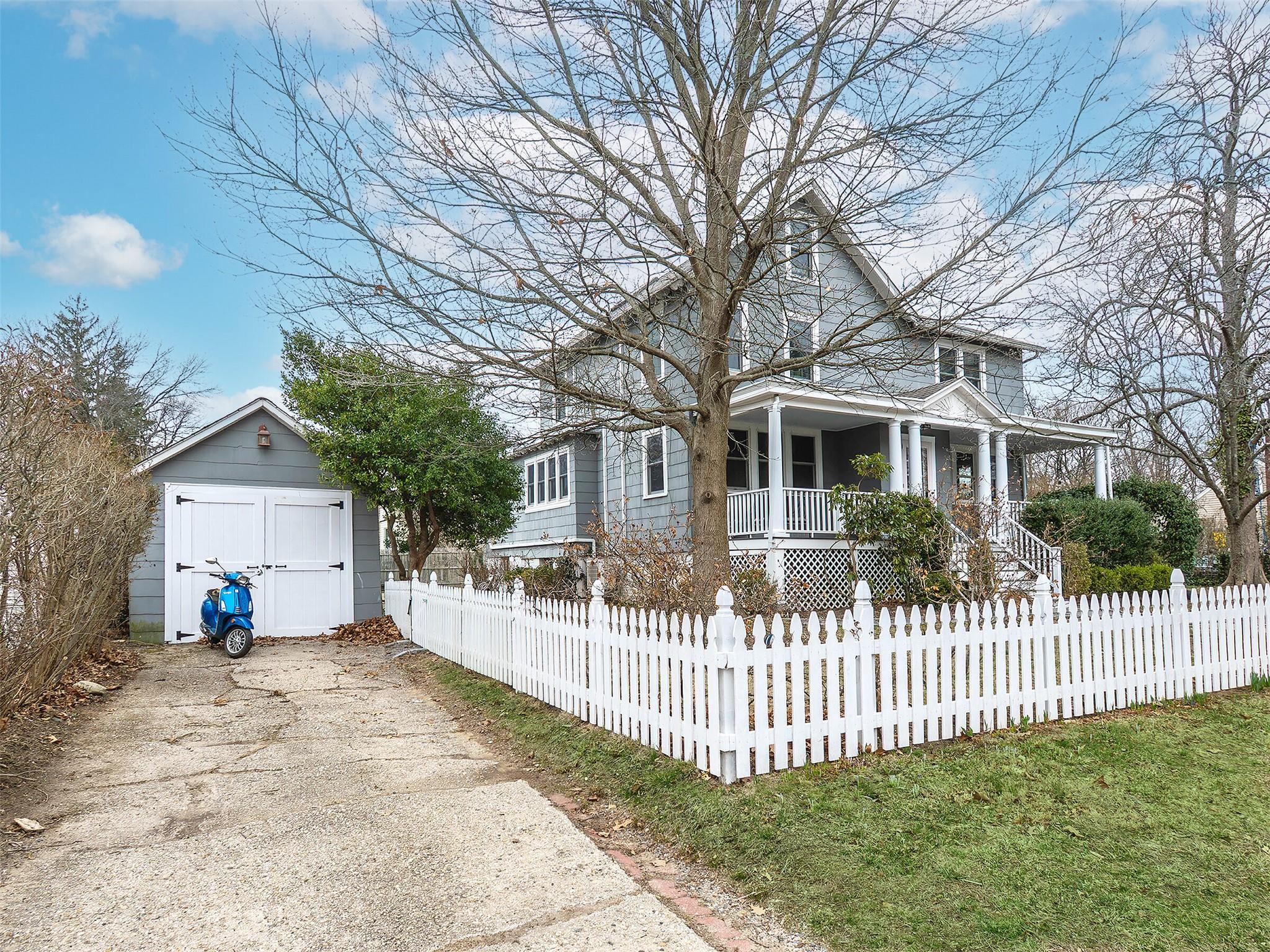 140 Carpenter Avenue, Sea Cliff, New York image 33