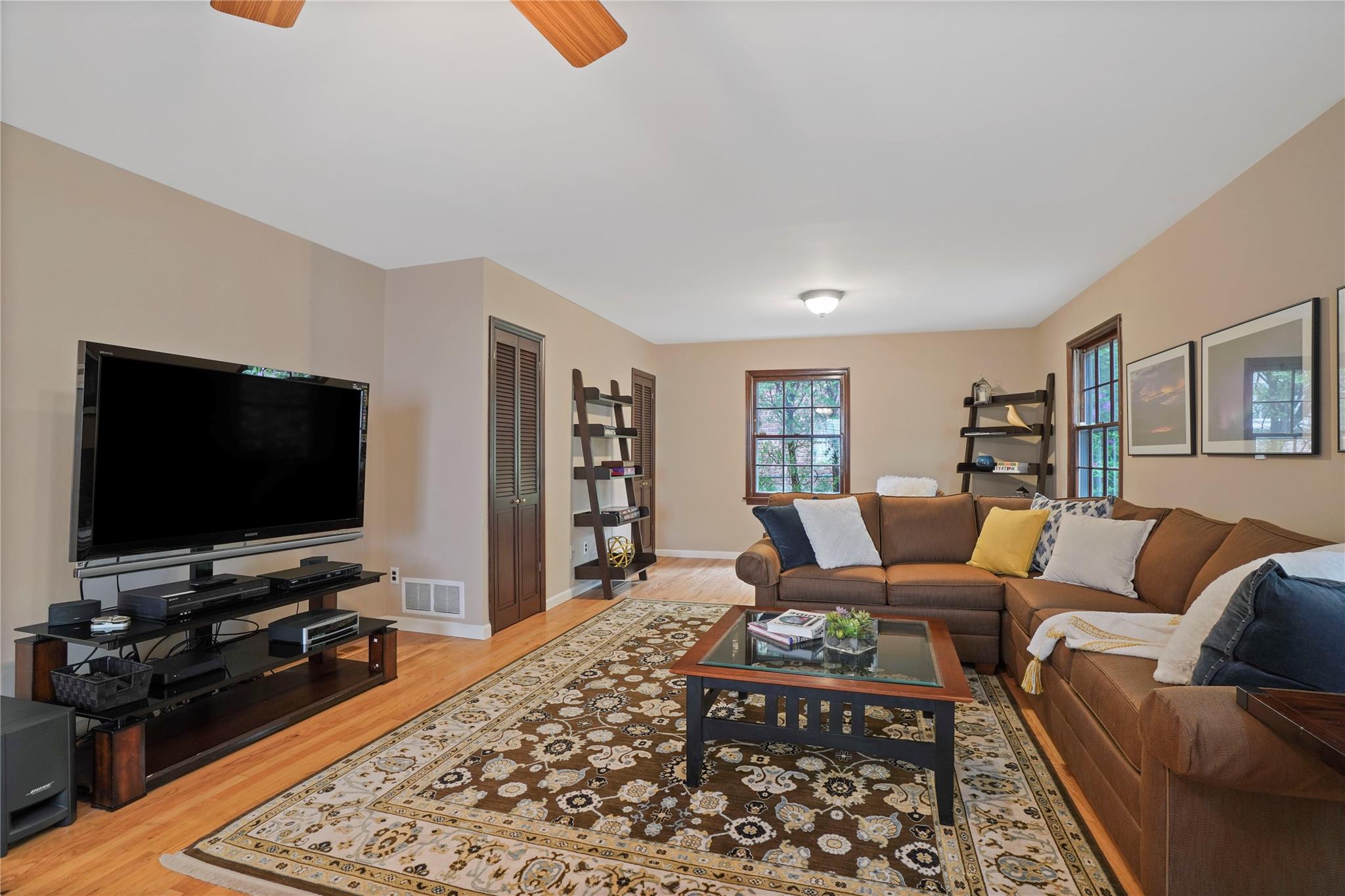 23 Hilldale Road, Dobbs Ferry, New York image 16