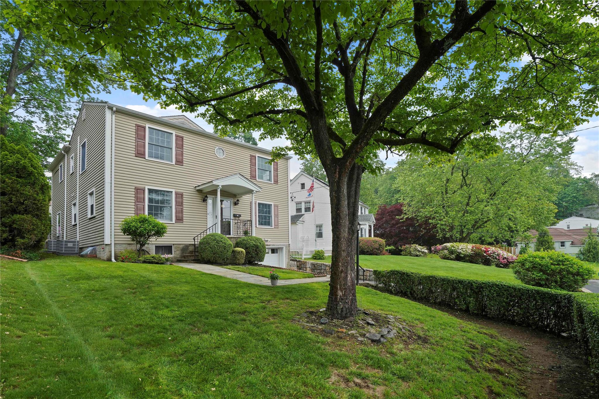 23 Hilldale Road, Dobbs Ferry, New York image 2