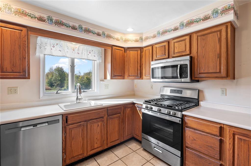 295 Borden Road, Wallkill, New York image 11