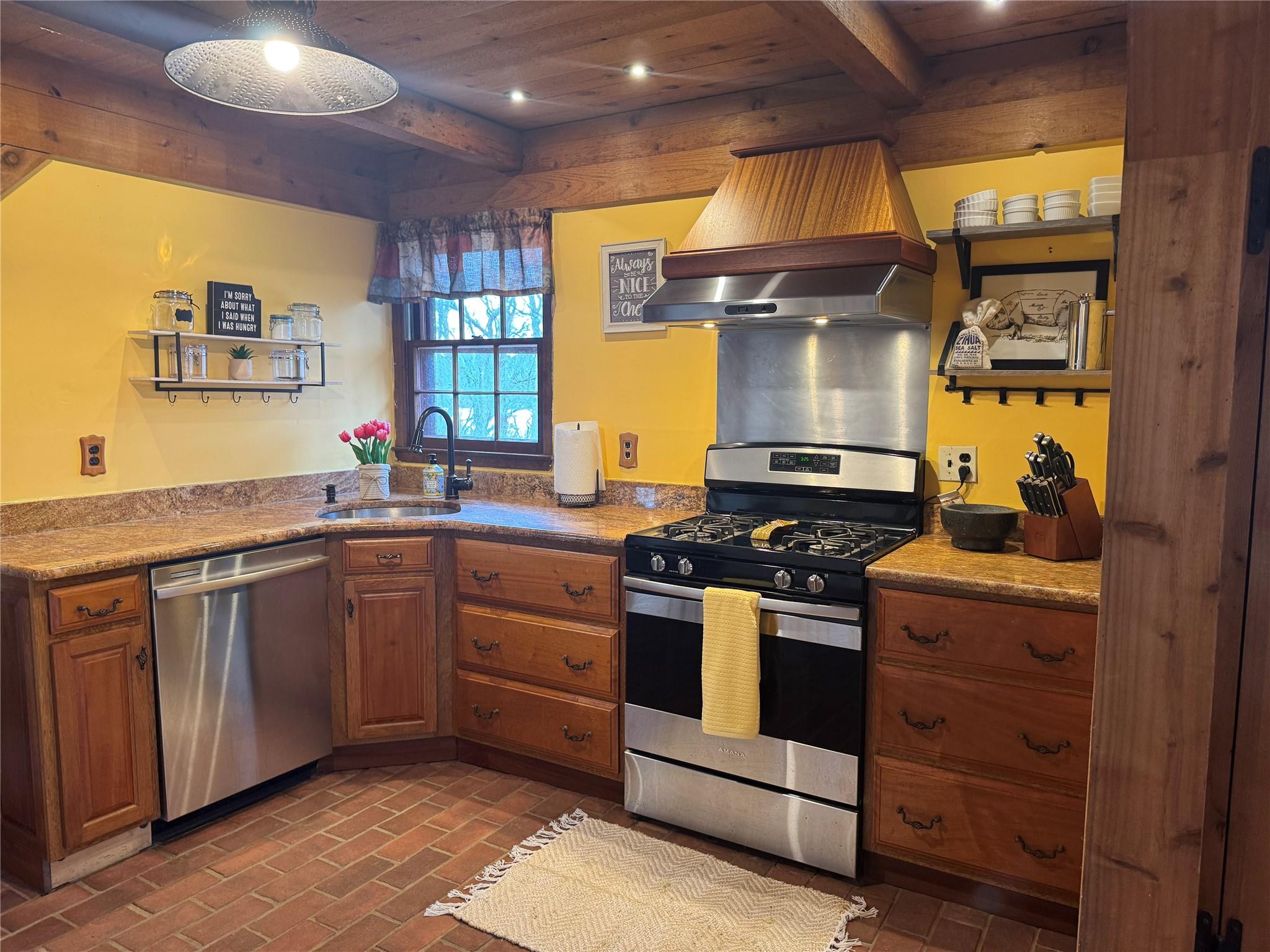 36 Mill Road, Calverton, New York image 11