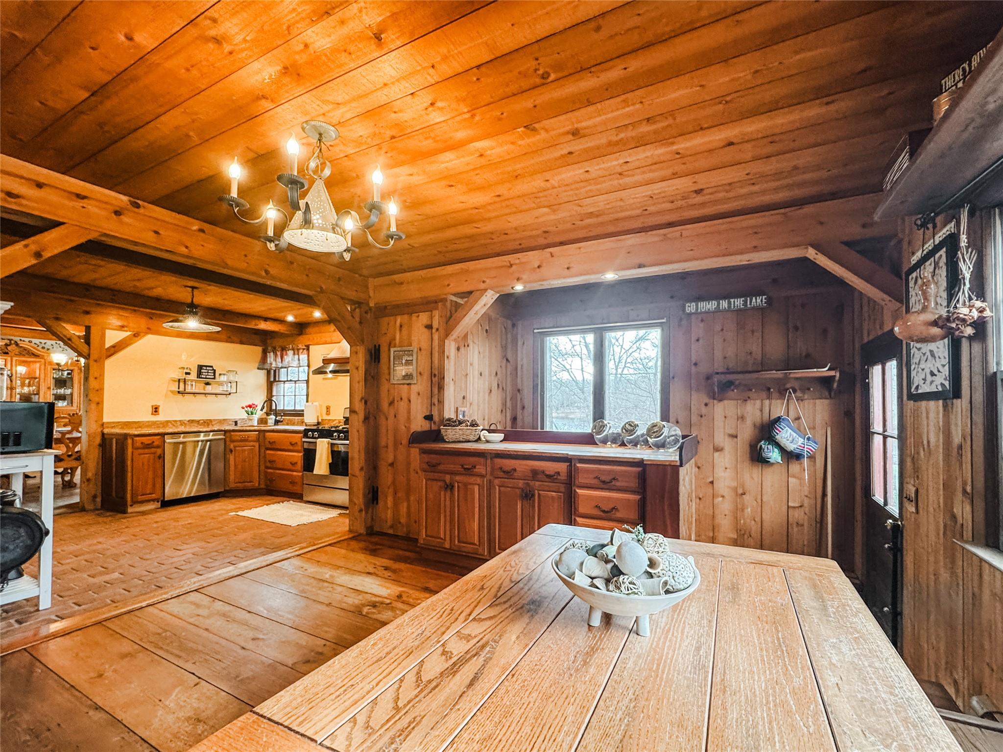 36 Mill Road, Calverton, New York image 15