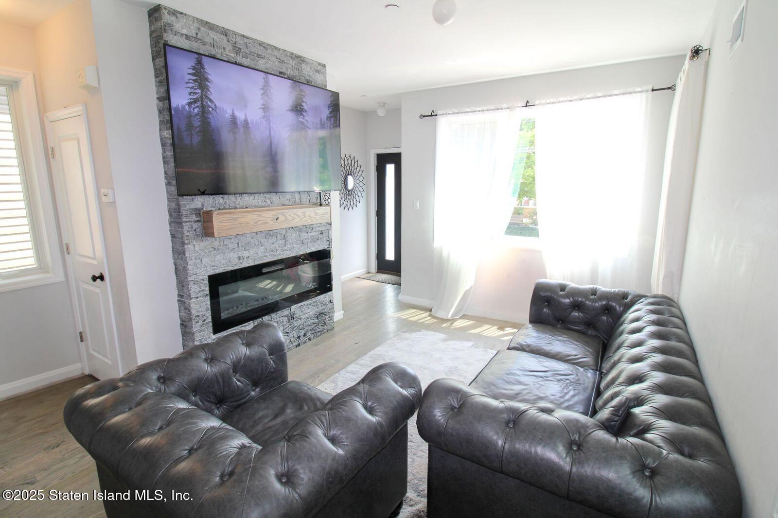 287 Alter Avenue