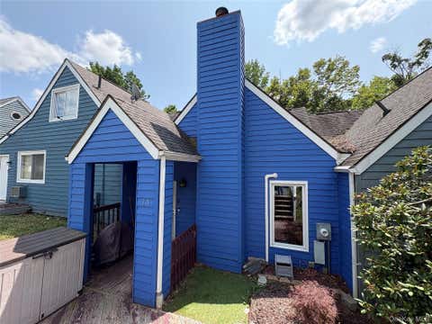 Homes For Sale - 13 Fox Ridge<br/> Woodridge, NY 12789