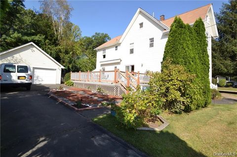 Apartment For Rent - 3 Chestnut Street #1<br/> Pearl River, NY 10965