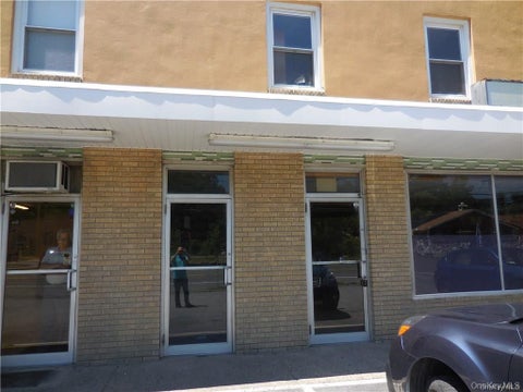 Apartment For Rent - 5273 Route 9w #NORTH<br/> Newburgh, NY 12550