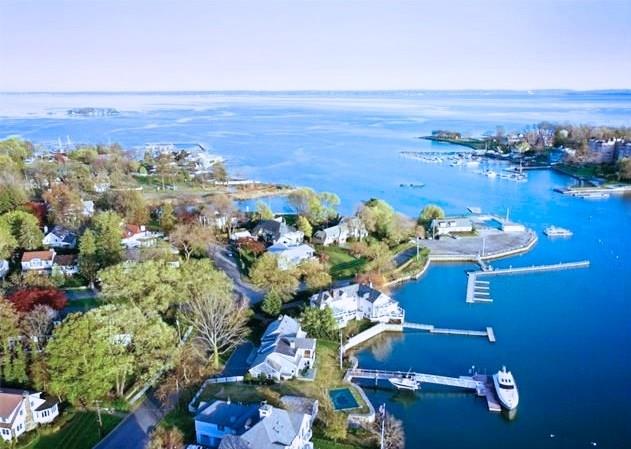 Mamaroneck, New York 10543, United States, 5 Bedrooms Bedrooms, ,4 BathroomsBathrooms,Residential,Pending,170669