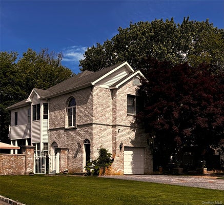 6 NAYBOR AVE, MEDFORD, NY 11763 - Image fc0e0cddf5a55252c8264774b2ed6548/3336898840