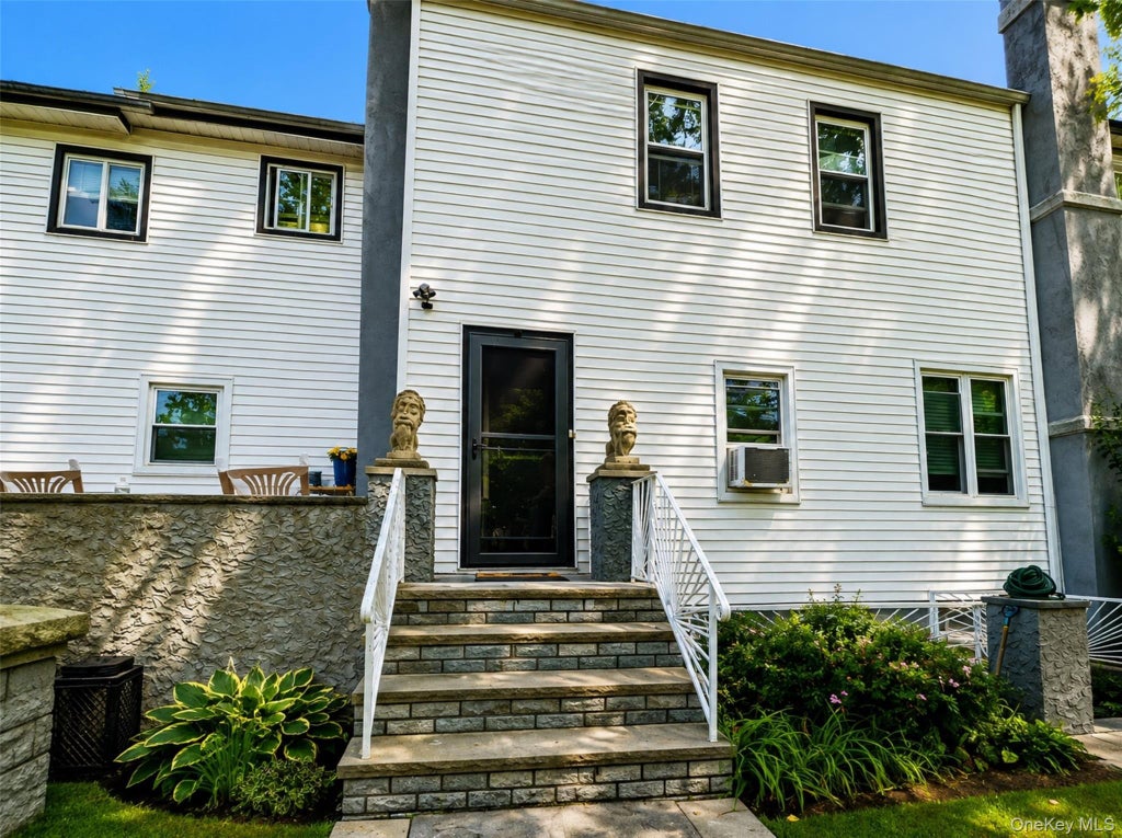 Photo of 138-60 234th Street, Rosedale, NY 11422 (MLS # 1045031)