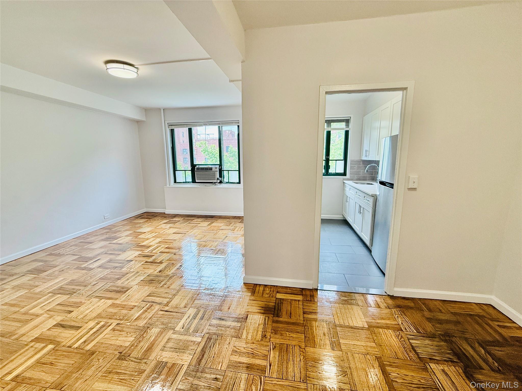 1680 Metropolitan Avenue 6D